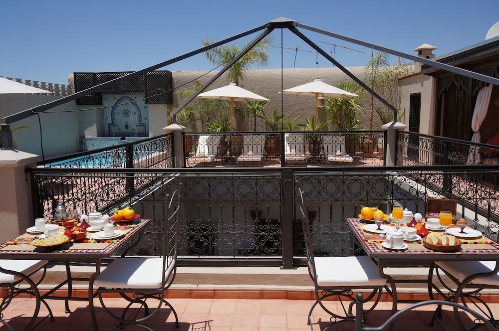 Riad Le Clos Des Arts Marrakesh Exterior foto
